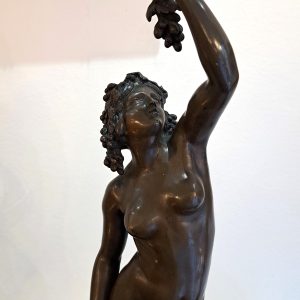Bronze féminin Bacchante d'époque XIXème