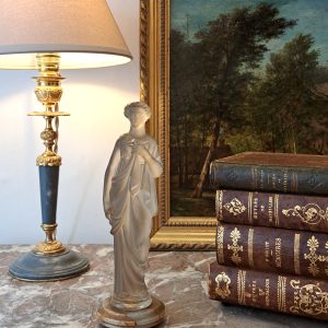 Baccarat - Statuette d'une femme à l'antique